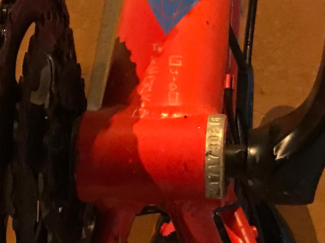 bicicleta -marca- Venzo Rapto- R29 -de -color -rojo