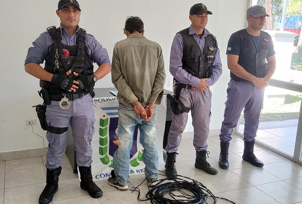 detienen-a-un-hombre-por-el-robo-de-cables-en-Basail