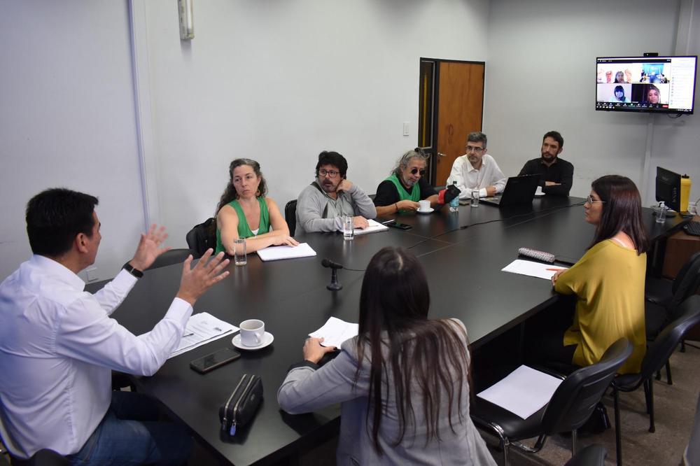 somos-monte-en-la-comision-de-recursos-naturales-y-ambiente _1