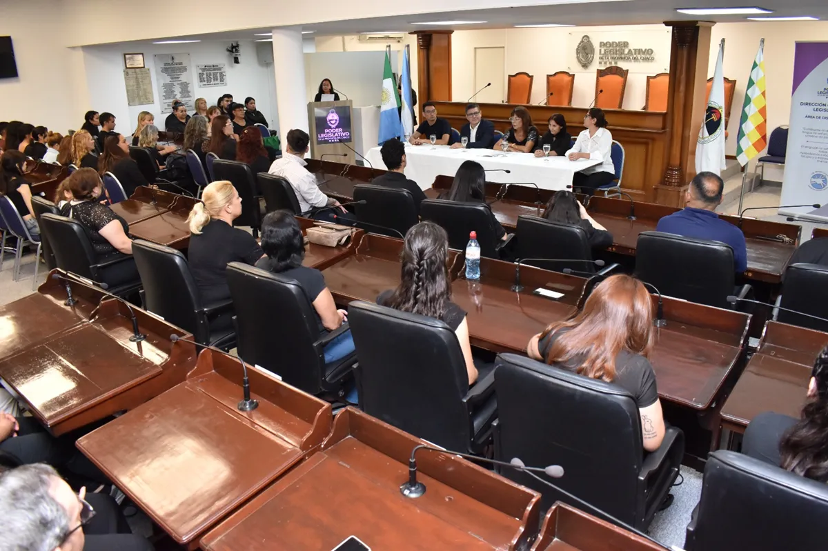 cierre-taller-basico-lenguaje-de-senas-2024