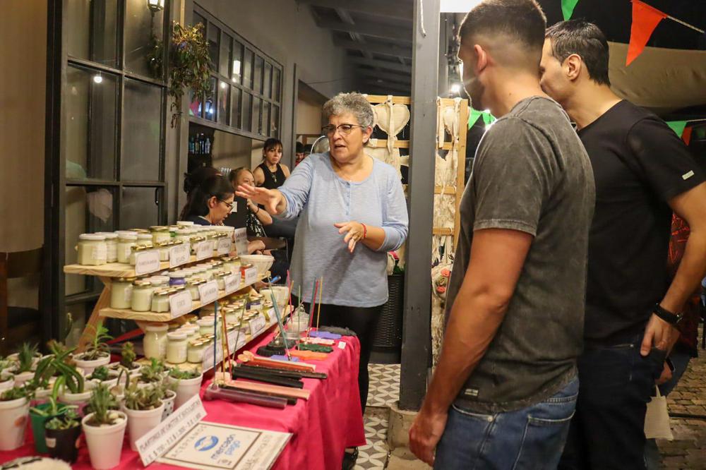 ciclo-Pinta-Feria-de-emprendedores-en-Resistencia