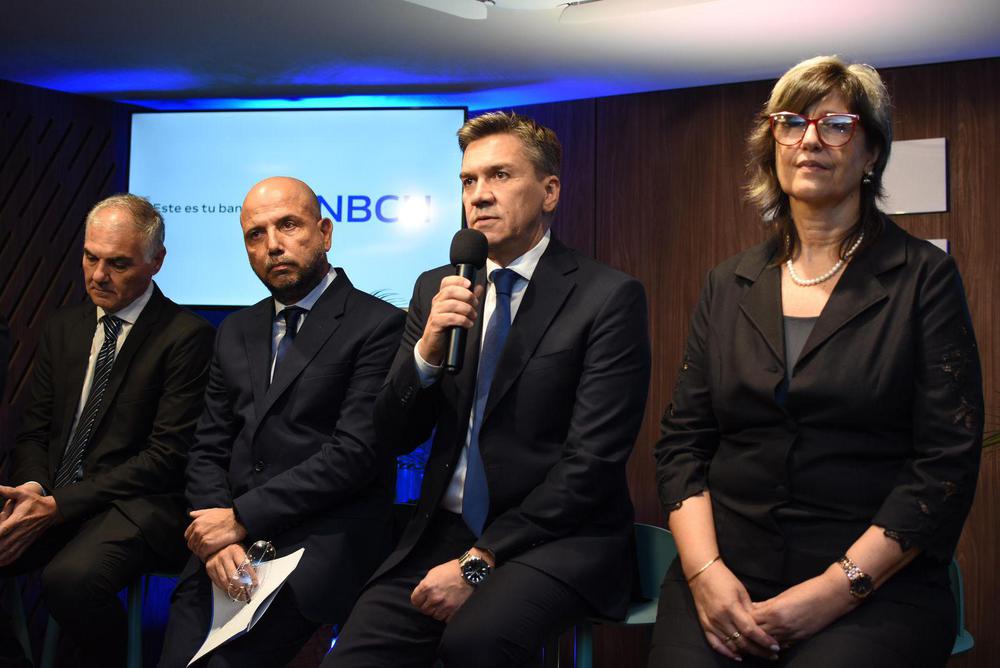 Leandro-Zdero-presenta-al-nuevo-Directorio-del-Nuevo-Banco-del-Chaco