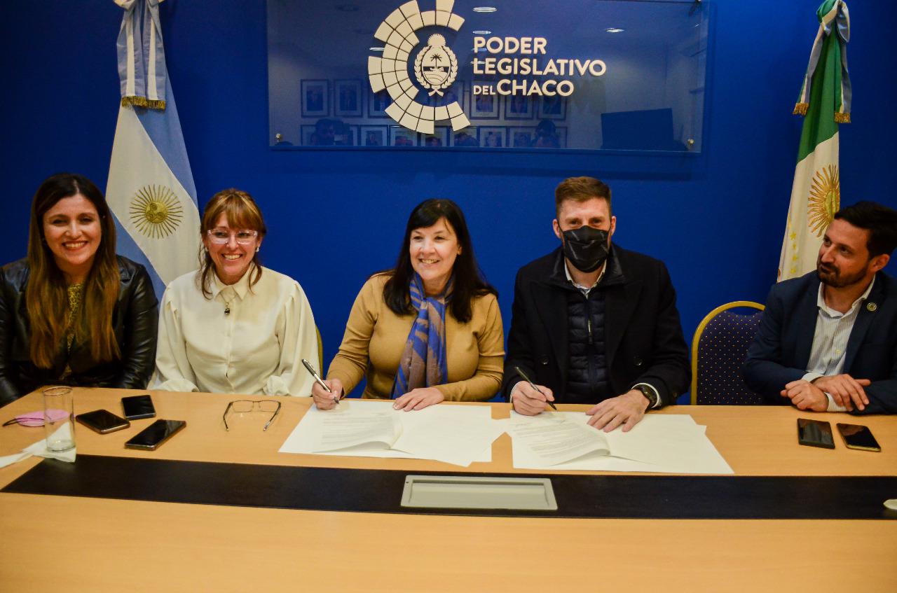 Elida-Cuesta-presidenta-Poder-Legislativo-del-Chaco-y-presidente-de-Grooming-Argentina