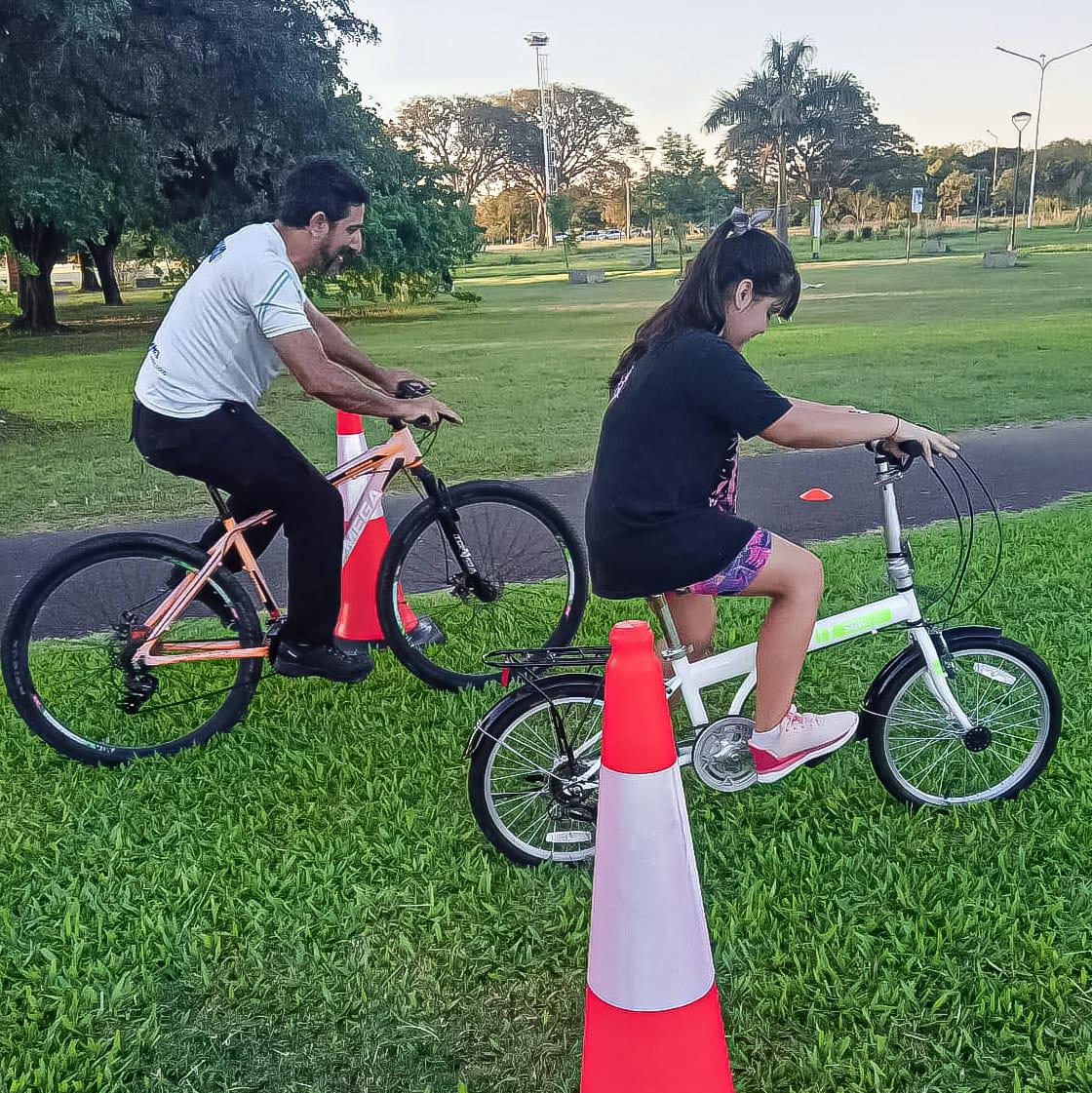 ciclismo-en-eñ-Parque-de-la-Democracia