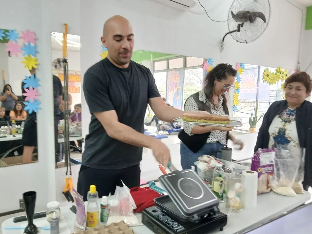 taller-de-cocina-keto-en-Todas-Bajan-con-Ale-1