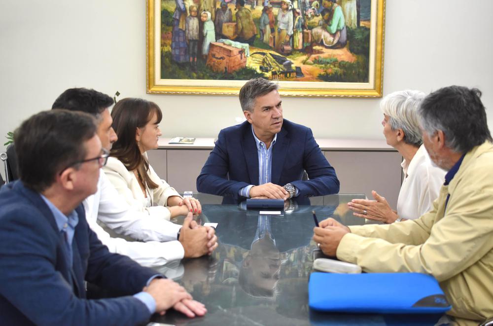 gobernador-Leandro-Zdero-con-representantess-de-Naciones-Unidas
