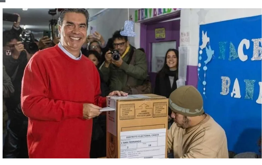 Jorge-Capitanich-emte-su-voto_1