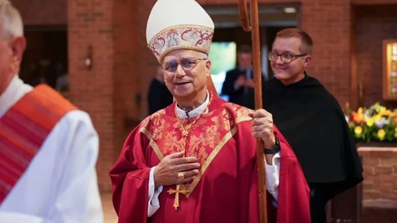 Papa-Robert Prevost_1