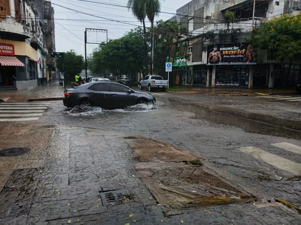 lluvias-intensas-en-resistencia-chaco-02