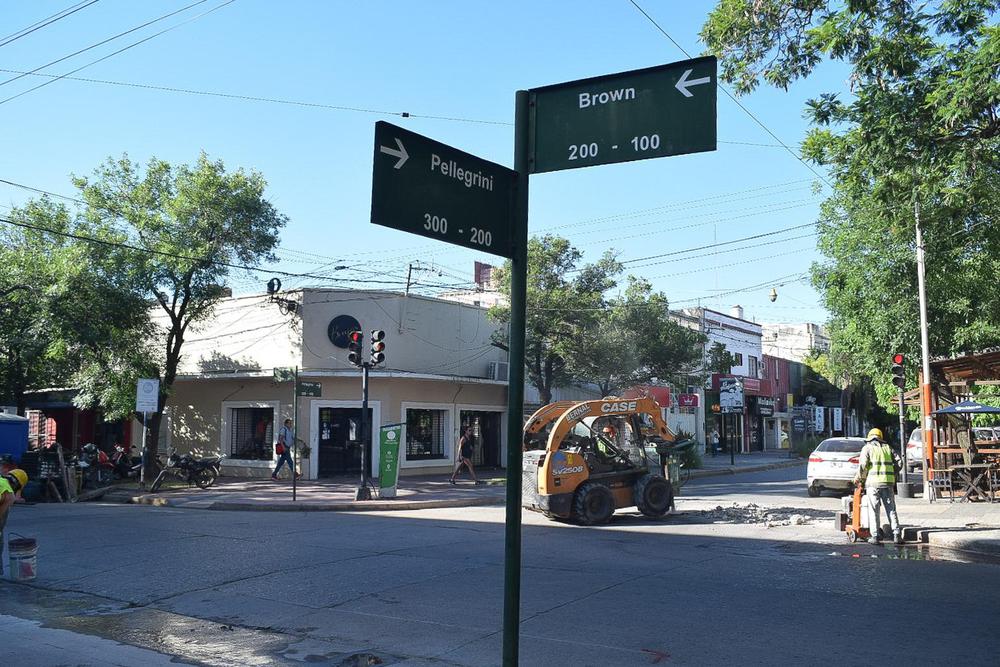 trabajos-de-bacheo-en-la-ciudad-de-Resistencia