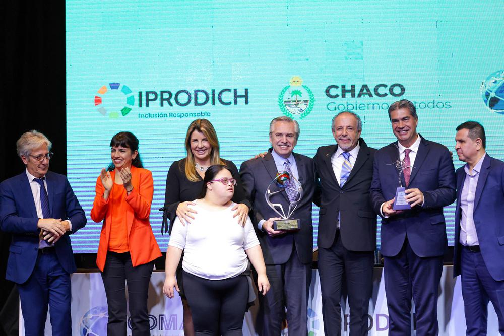 Alberto-Fernandez-en-el-congreso-de-discapacidad-en-Chaco_1