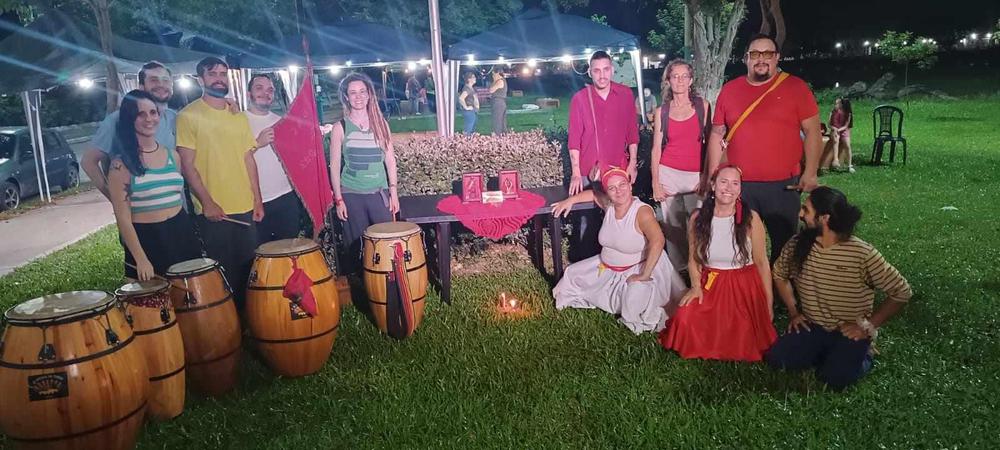 Claudia-Margosa-participa-del-candombe-en-Puerto-Tirol_1jpg