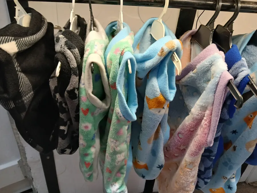 Perri-Julia-25-08-08-05