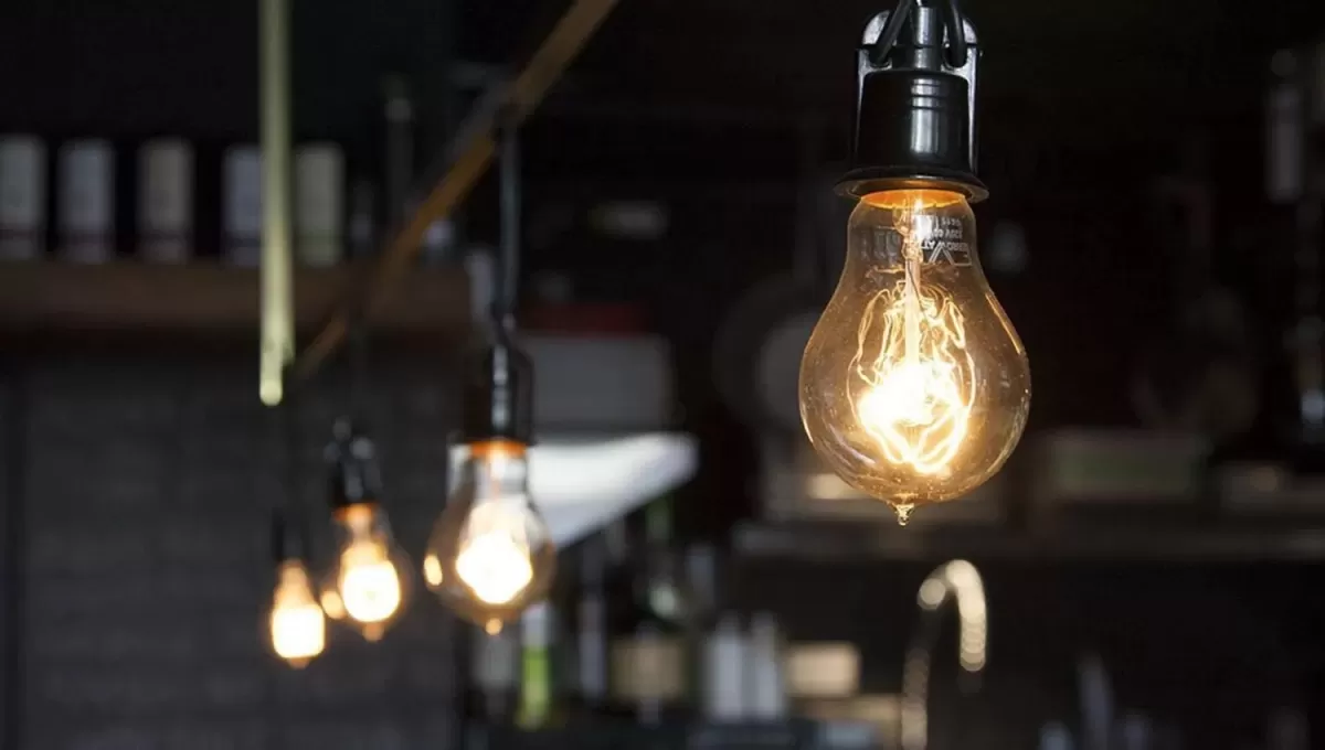 Luz-electrica-24-07-23-01