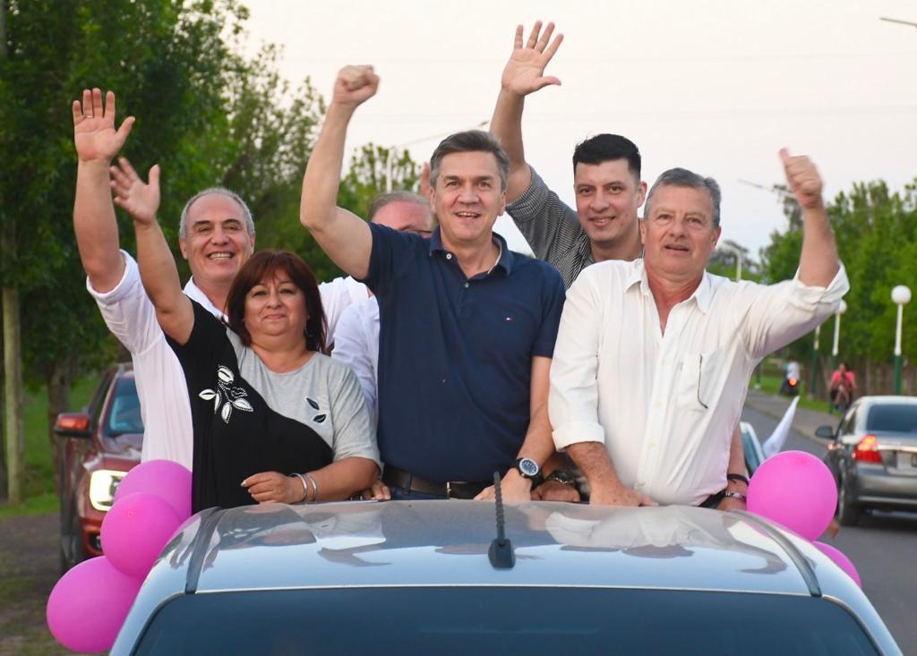 Marcelo-Cabrera-candidato-a-intendente-de-Makalle-con-Leandro-Zdero