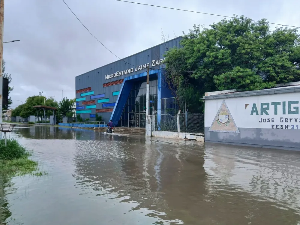 lluvias-intensas-en-la-ciudad-de-resistencia-chaco_1