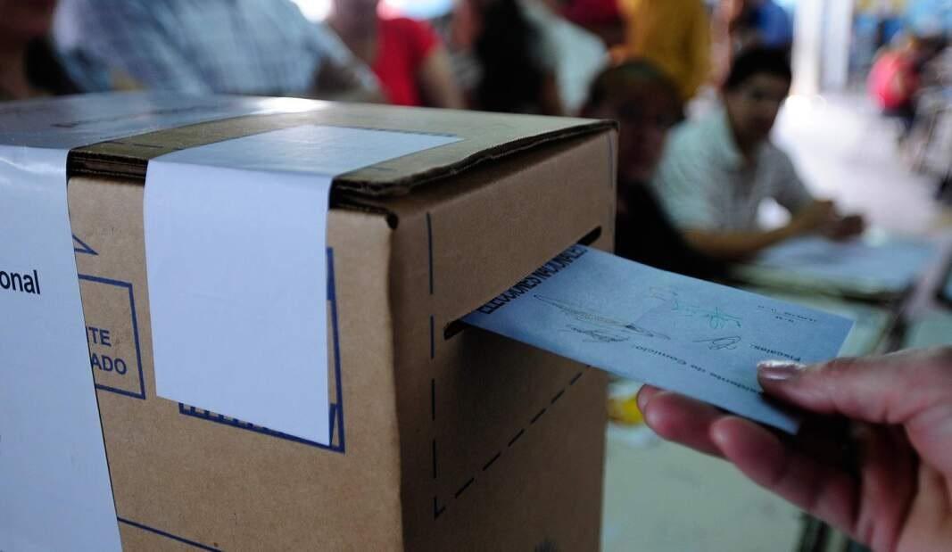 urna-elecciones-PASO-en-Chaco_1