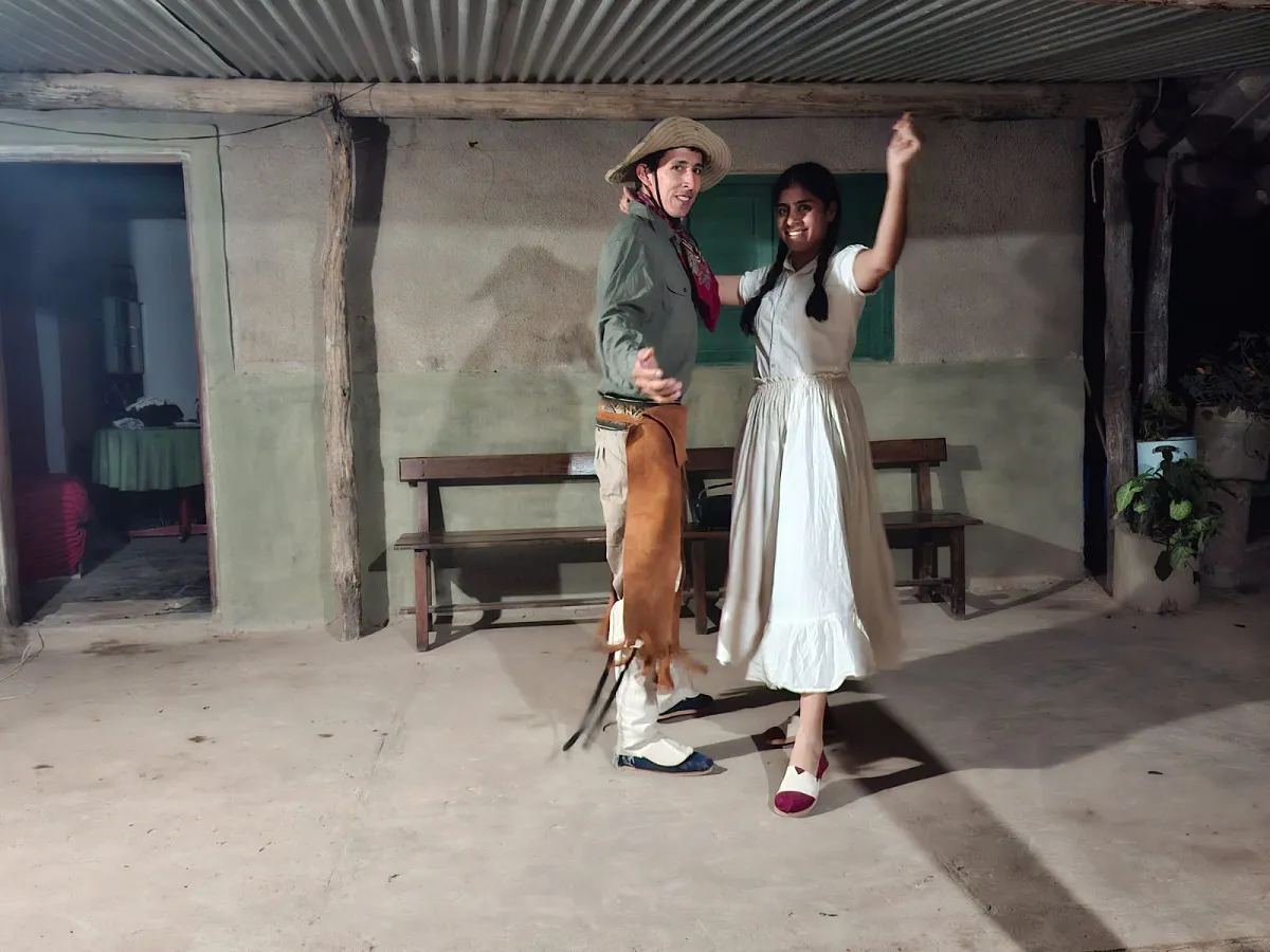 danzas-tipicas-en-El-Impentrable
